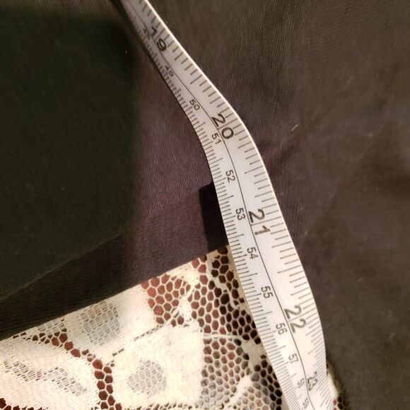 Y2K Streetwear Skater Loretta Lynn 2003 Tour Graphic Tee - Picture 5 of 6